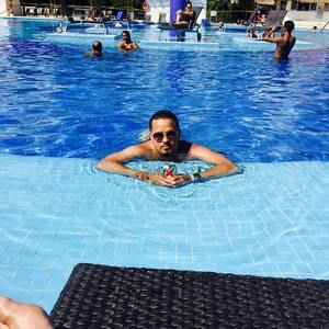 Meet your Posher, Alberto